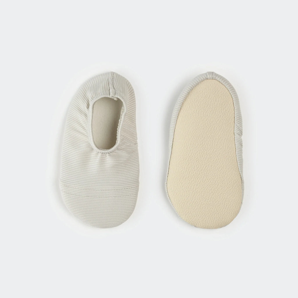 Swim Slippers | Light Grey | Petit Lem
