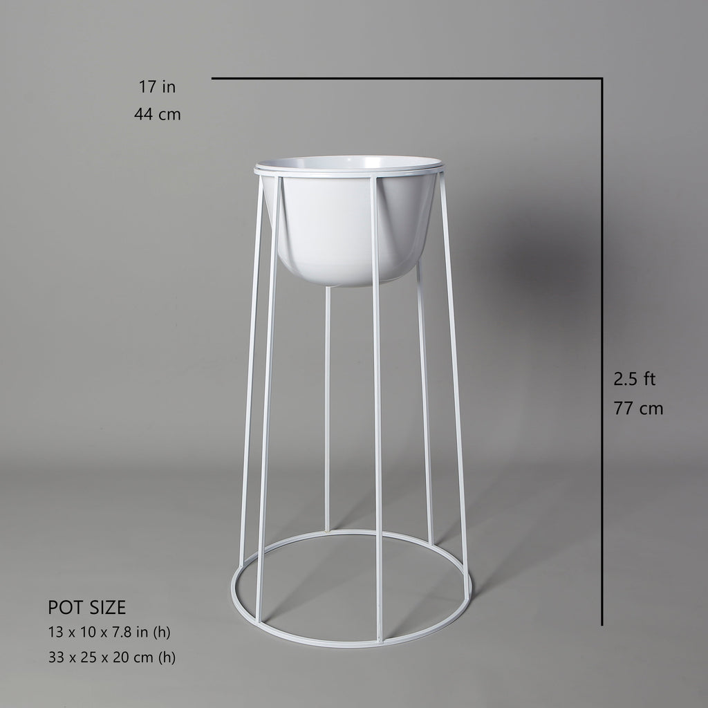 Nura White Raised Metal Pot Planter 2.5’