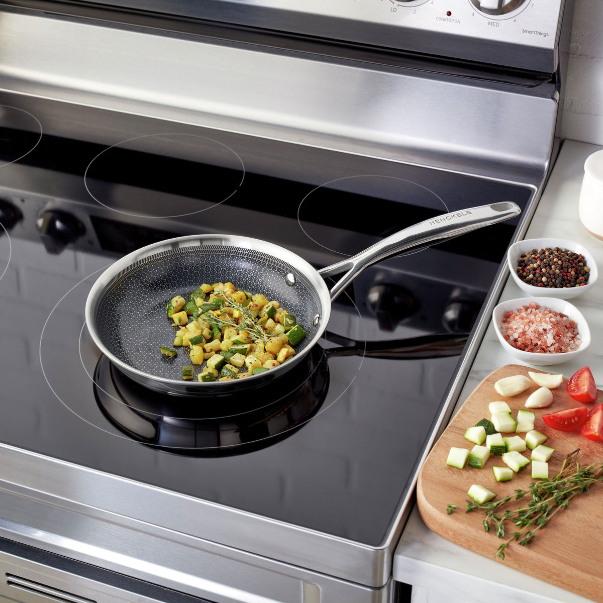 HENCKELS Paradigm Ceramic 20 cm / 8 Inch Stainless Steel Frying Pan