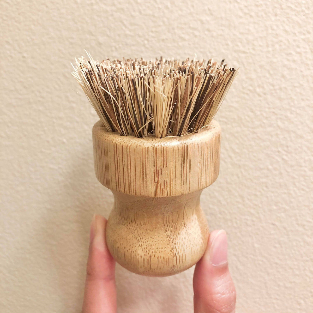 Bamboo Knob Scrubber