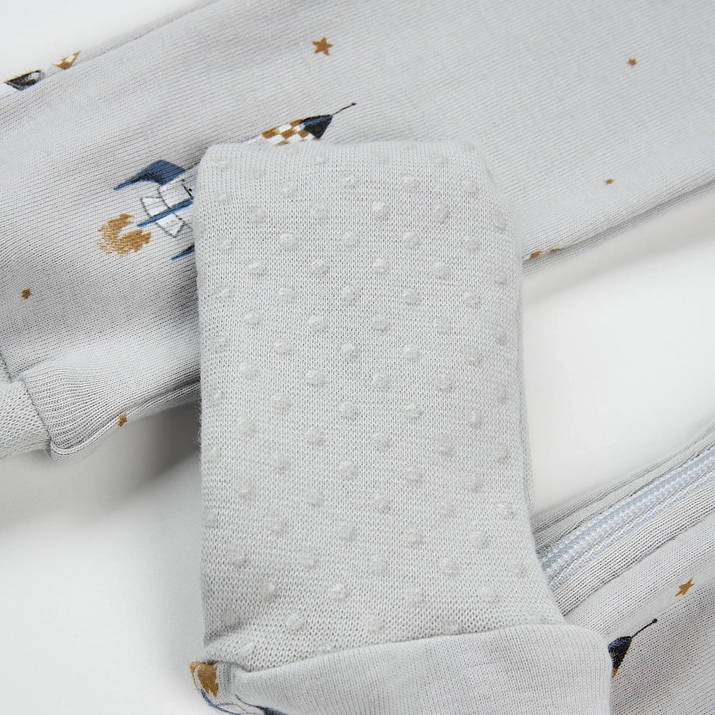 Rocket Print on Lunar Rock Convertible Sleeper | Petit Lem