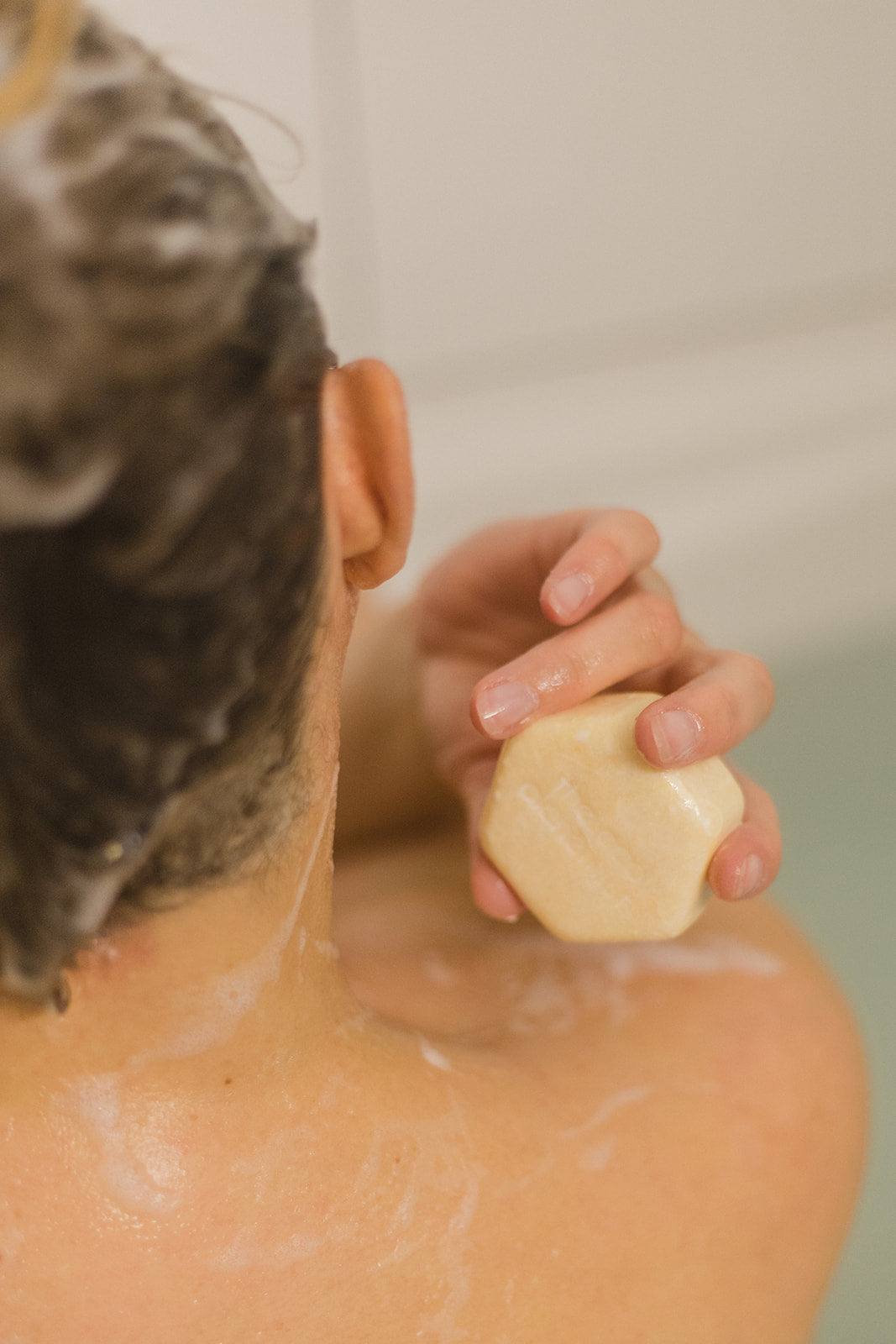 Smooth Operator Hydrating Shampoo Bar