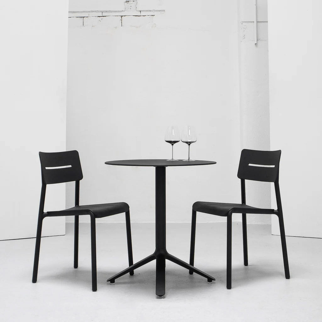 OUTO Chair<br> Indoor & Outdoor Use