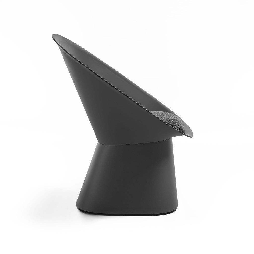 Sensu Lounge Chair<br> Indoor & Outdoor Use