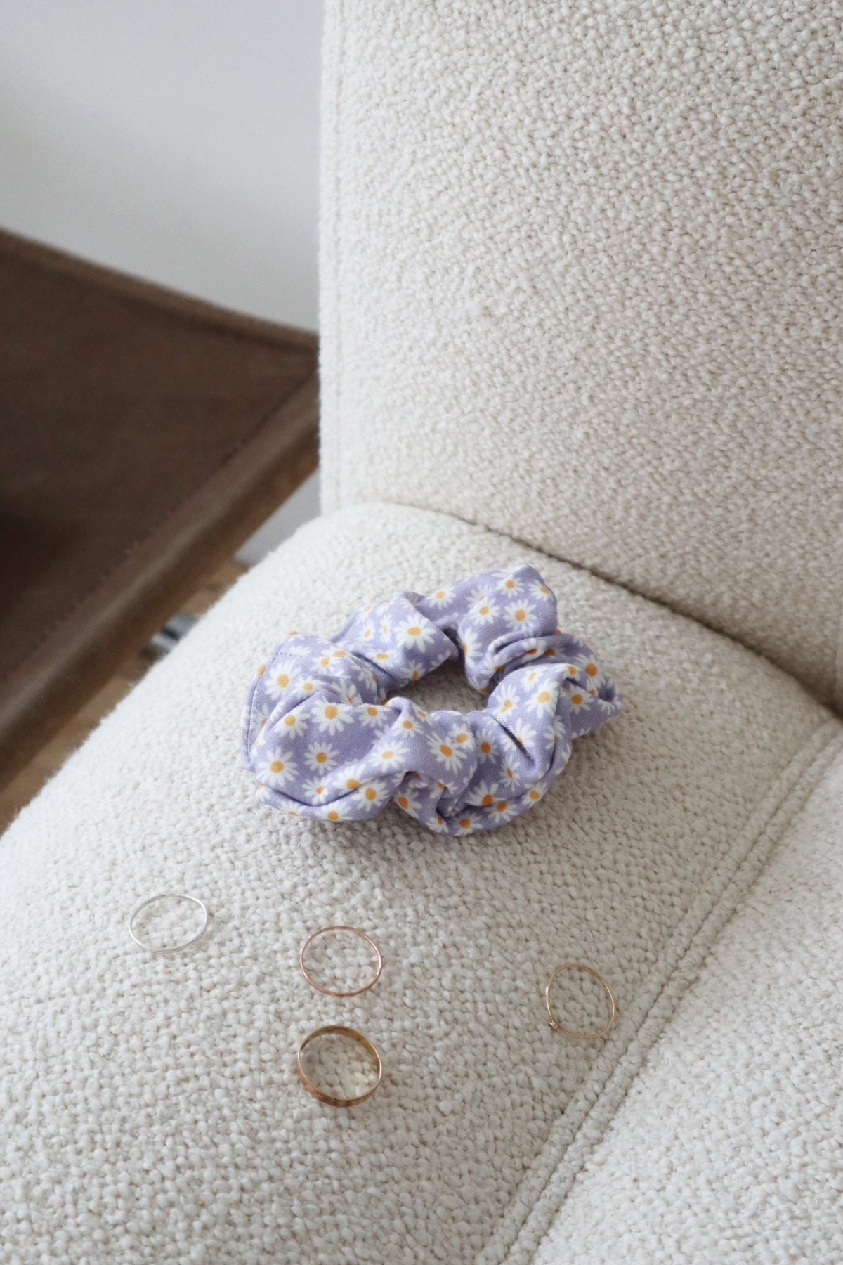 Hair Scrunchie - Lilac Daisies