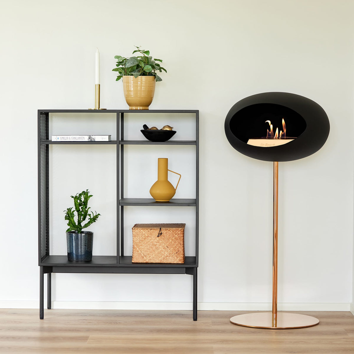 Le Feu Steel High Dome <br>Black