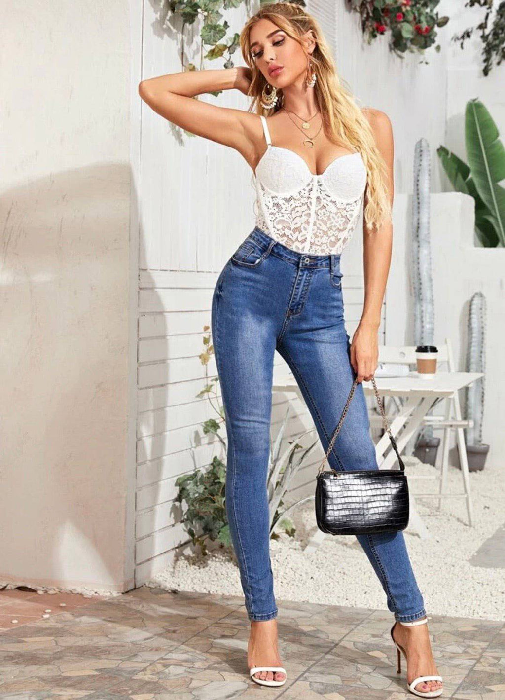 Lyla Lace Cami Underwire Bodysuit