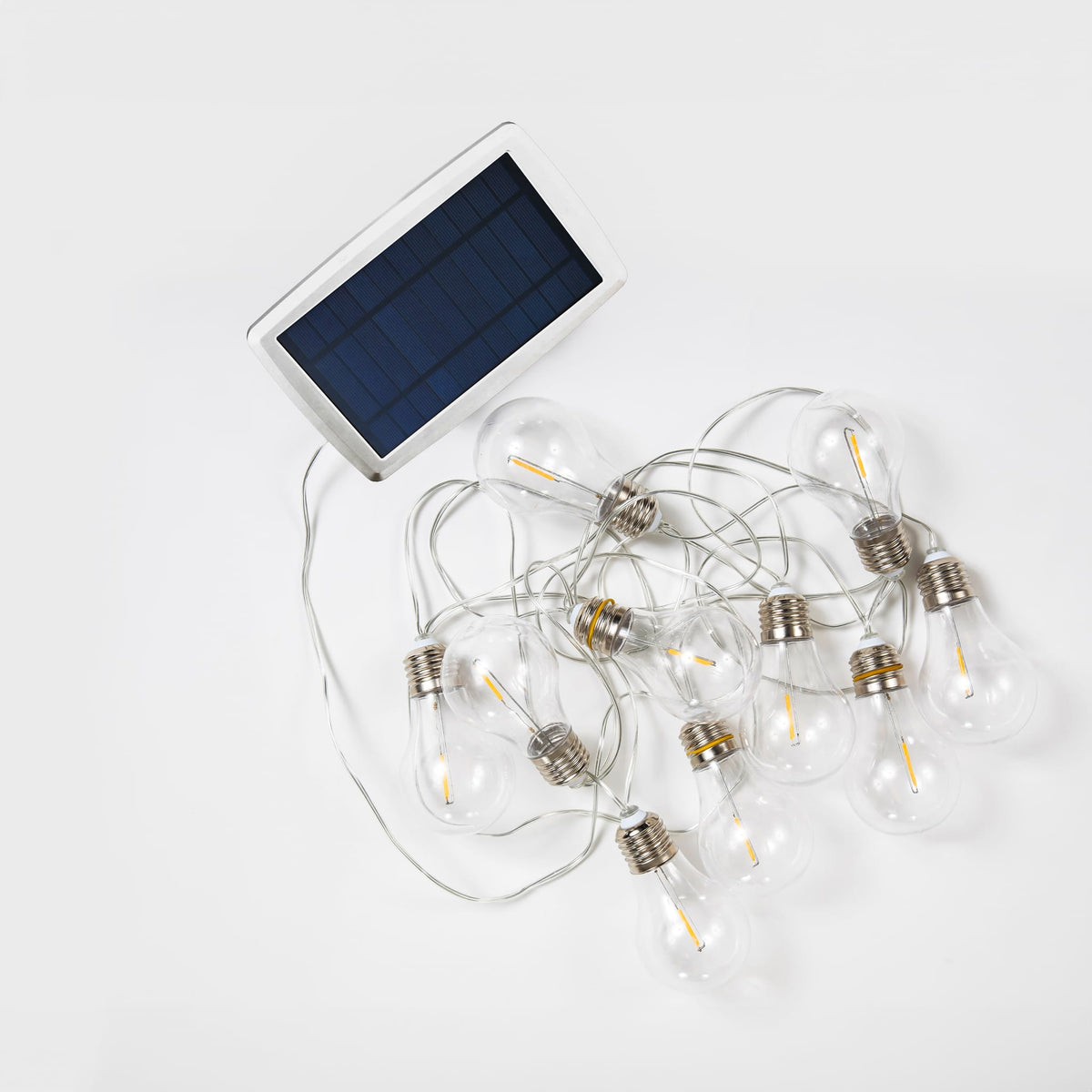 Stella<br> Solar-charged Garland