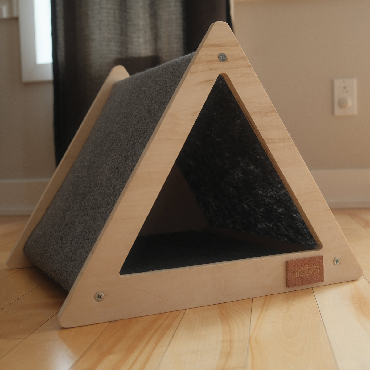 The Urban Teepee Pet House